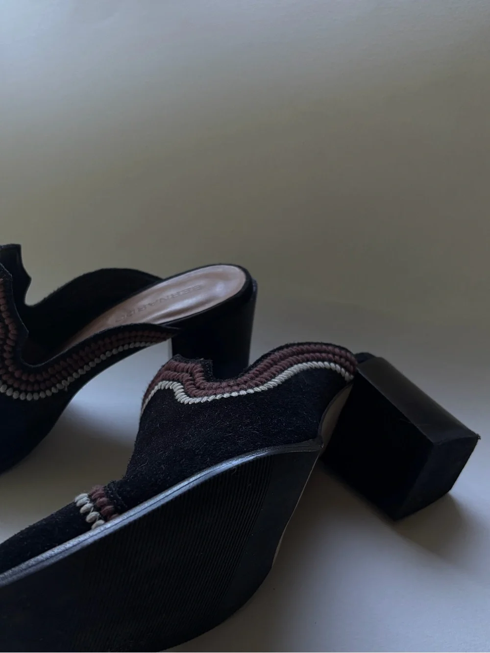 BERNARDO- Brooklyn Embroidered Suede Loafer Mules Black Size 8.5